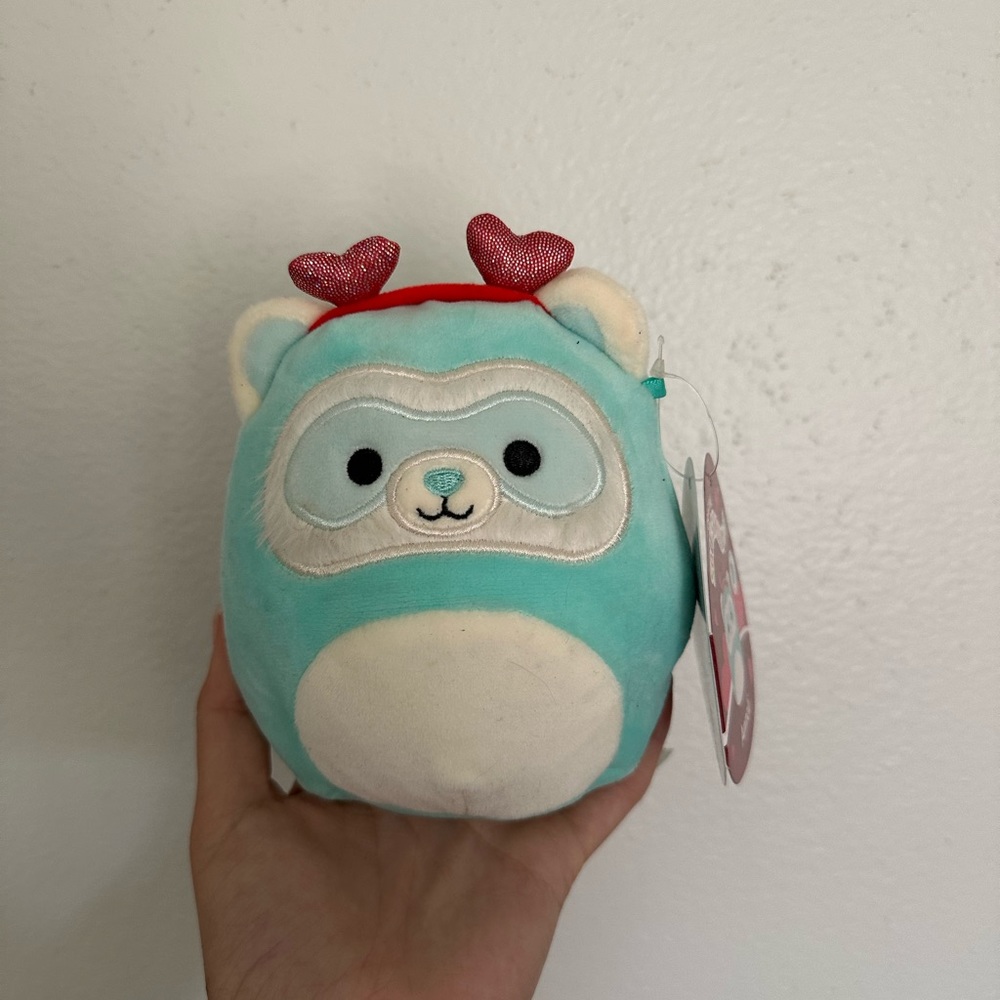 Squishmallow Anneli Vday 5”
